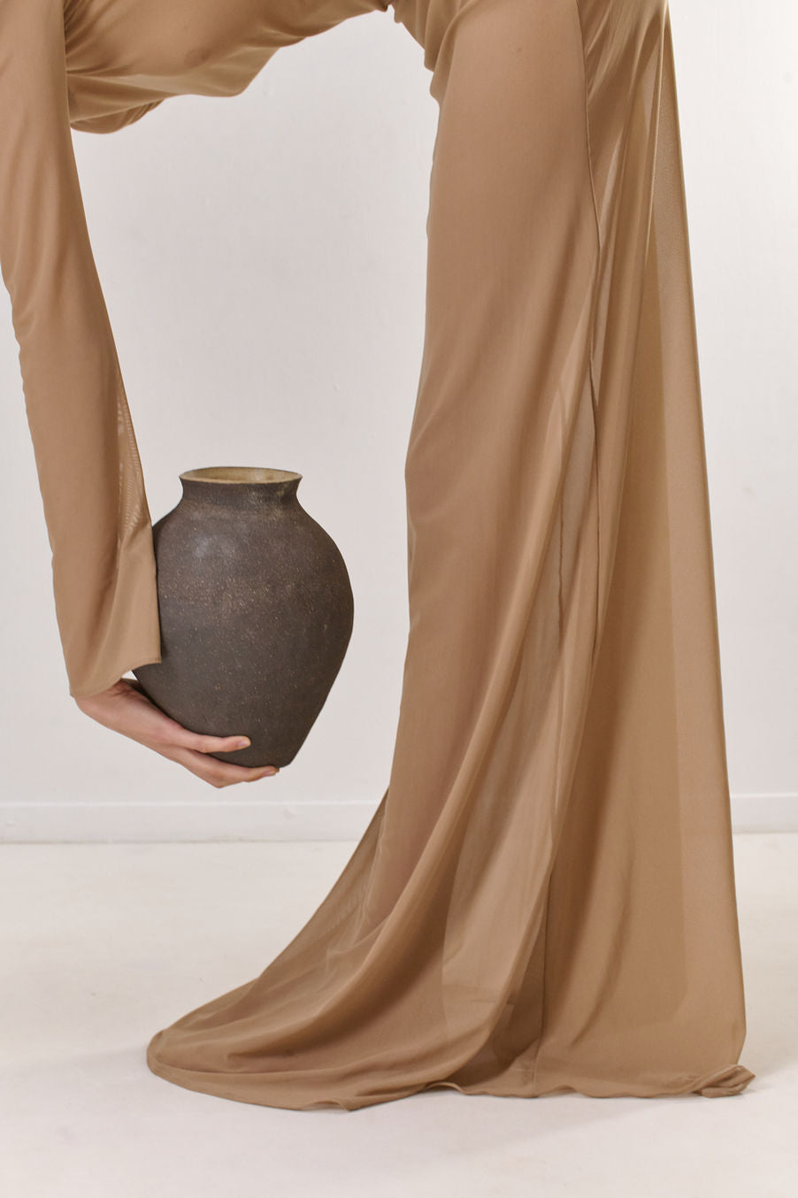 Noir Vase